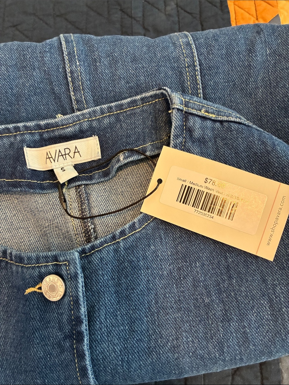 NWT Avara Medium Wash Denim Vest Sz S - Picture 6 of 8